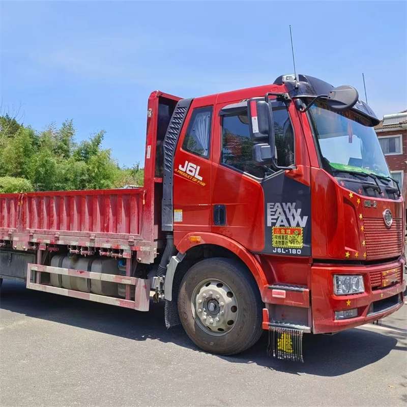 安塞区伊宁市：物流专线的多元高效运输服务