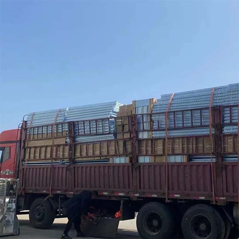 安塞区镇康县进仓物流：专线直达的多元货运之旅